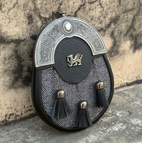 Men antique welsh dragon - welsh, tweed