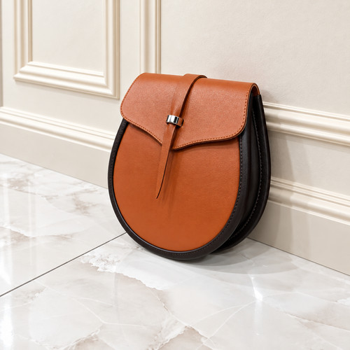 Leather day sporran - day,